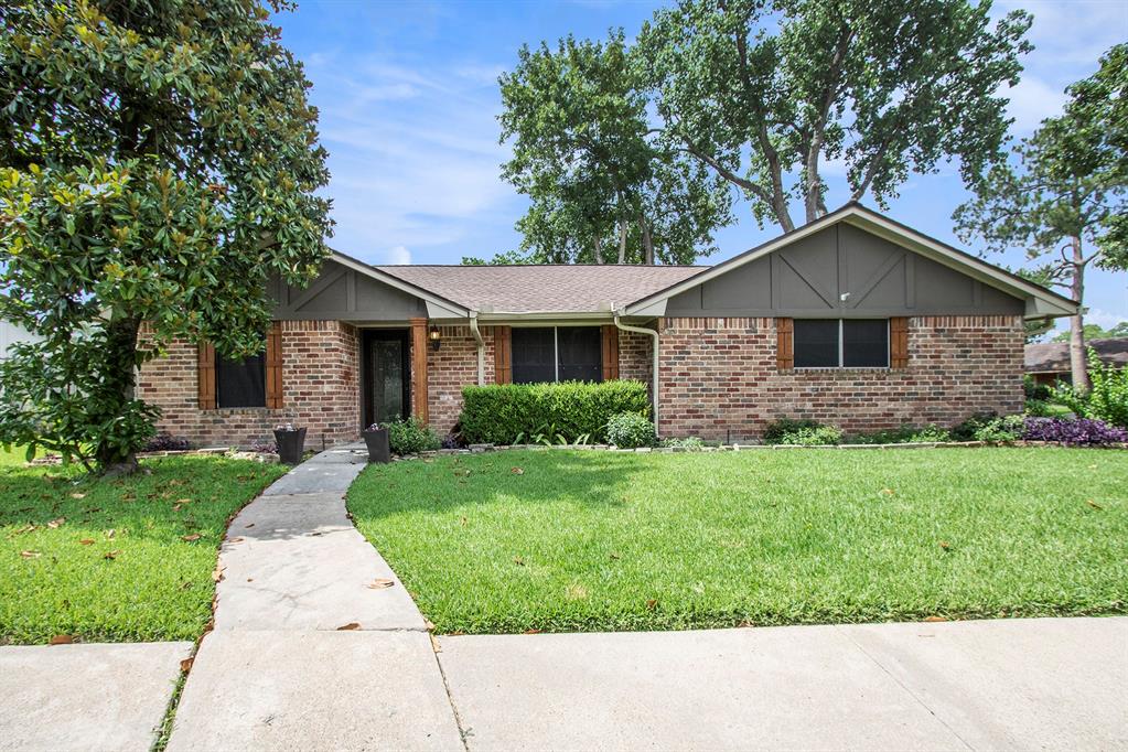 13447 Greenbriar Drive