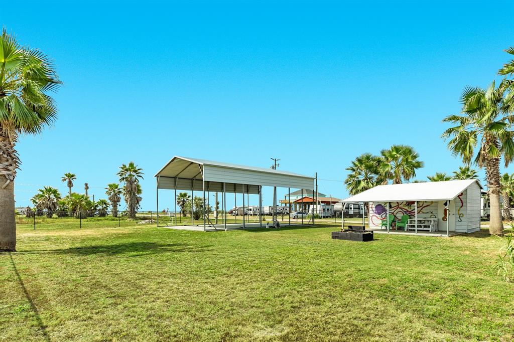 1021 Church Street, Gilchrist, Texas image 1