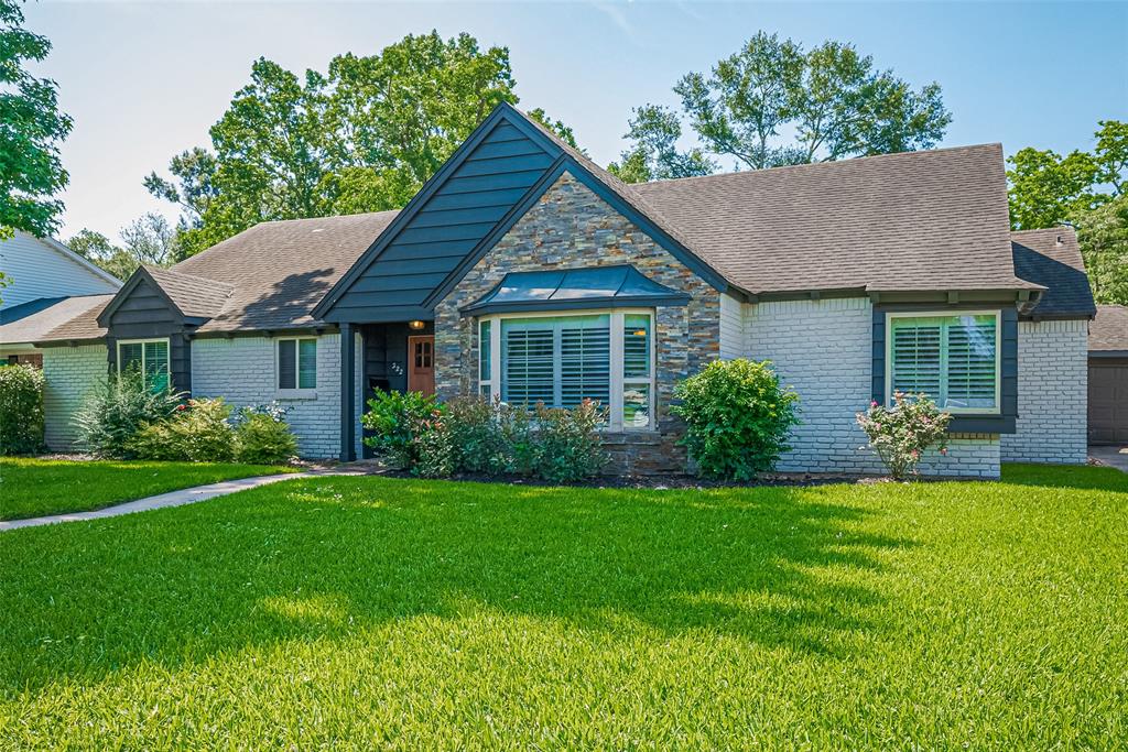 322 Bayou View Drive, Seabrook, Texas image 3