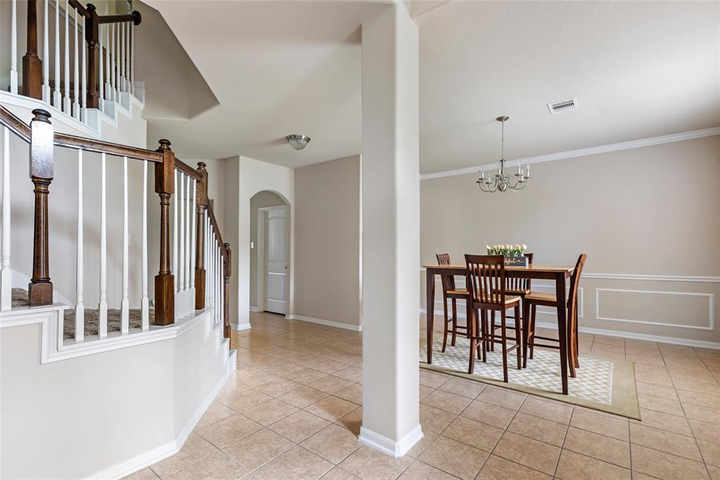 1510 Tournament Court, Crosby, Texas image 10