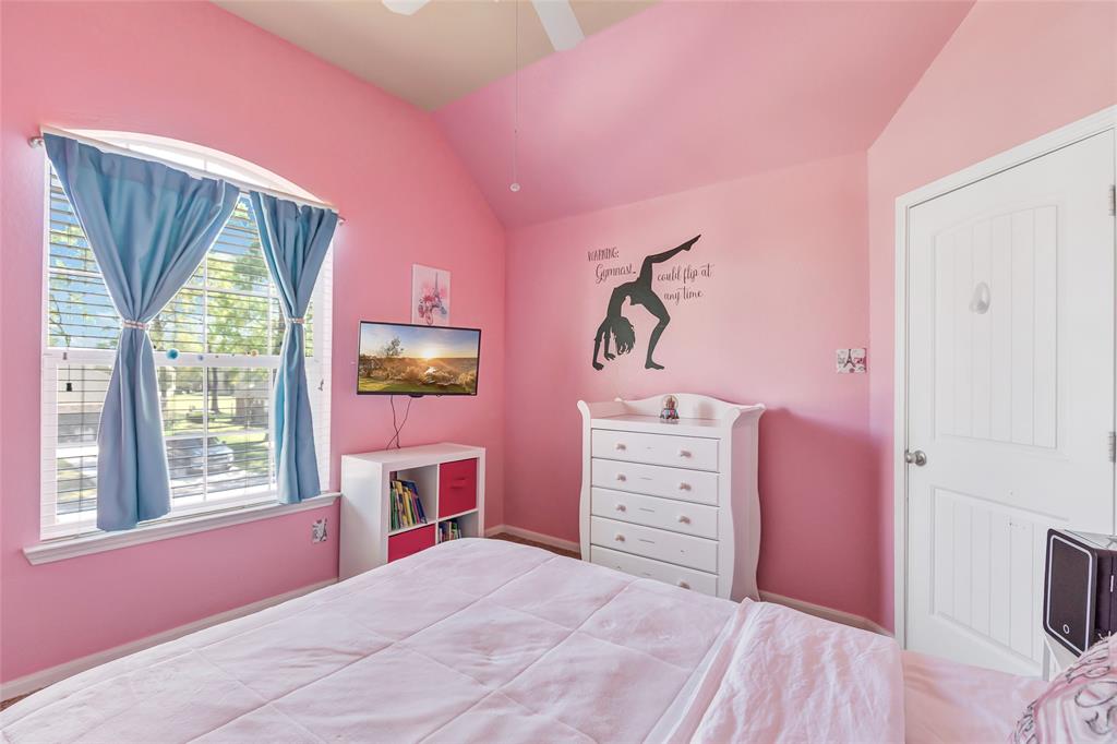 1510 Tournament Court, Crosby, Texas image 32