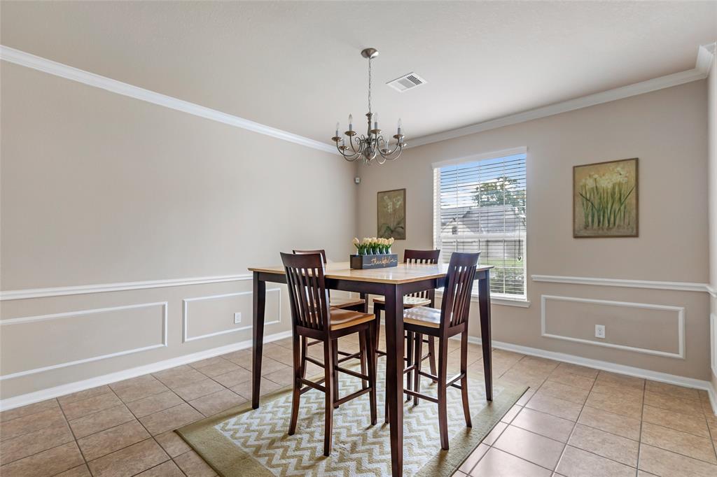 1510 Tournament Court, Crosby, Texas image 14