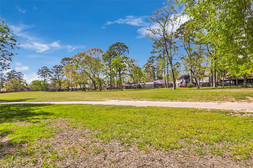 1510 Tournament Court, Crosby, Texas image 6
