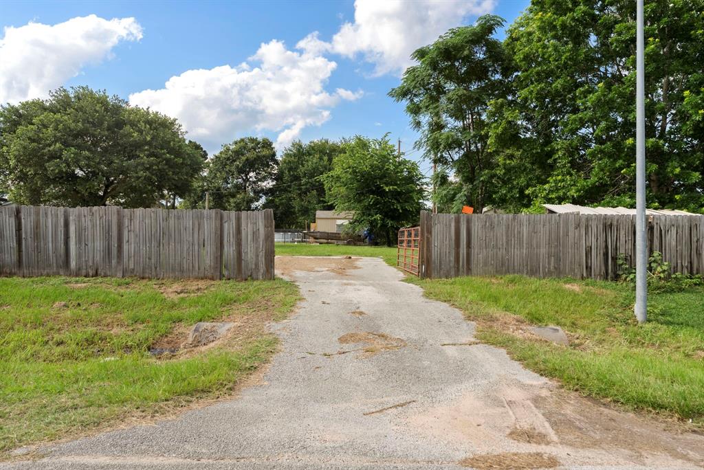 31206 W Timberloch Trail, Magnolia, Texas image 41