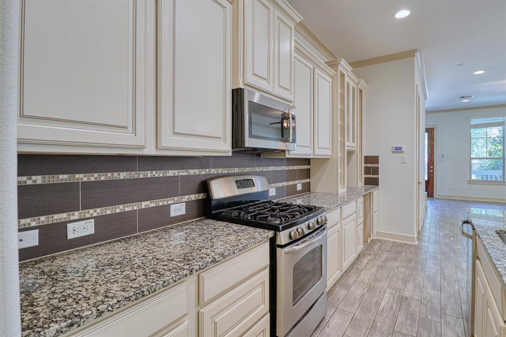 1184 Nelson Falls Lane