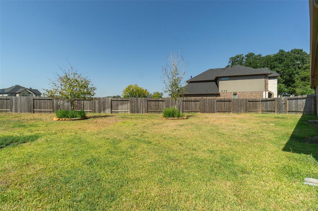 2572 Ravenna Court, Friendswood, Texas image 34