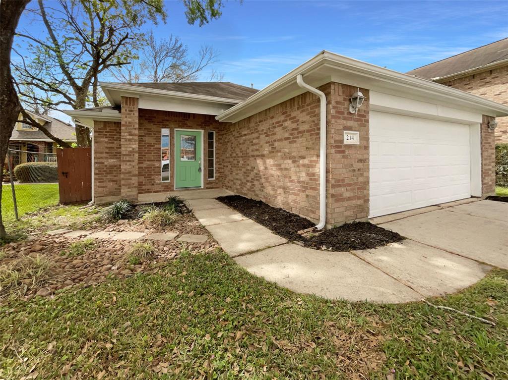 214 John Alber Road, Houston, Texas image 9