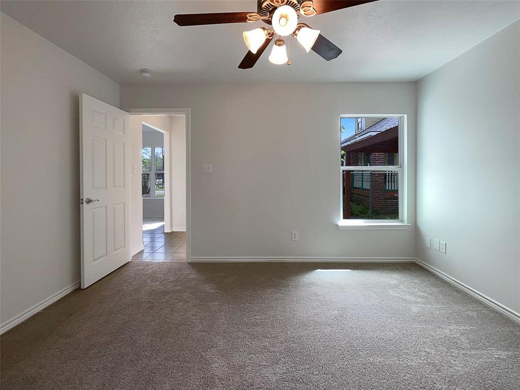 214 John Alber Road, Houston, Texas image 14