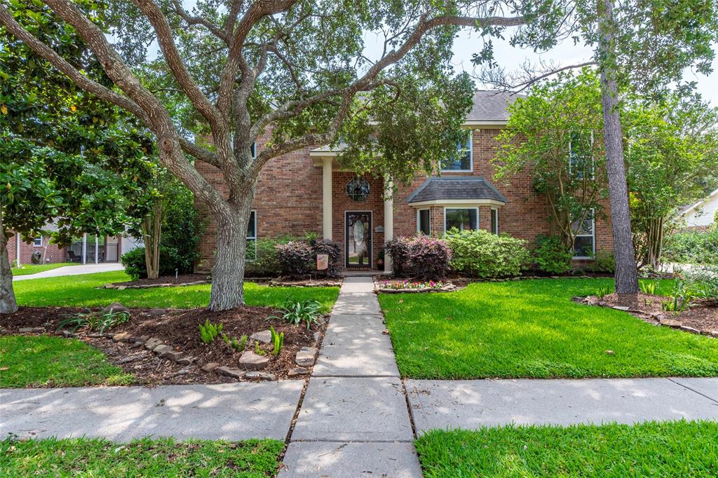 513 Meadow Bend Drive, Friendswood, Texas image 40