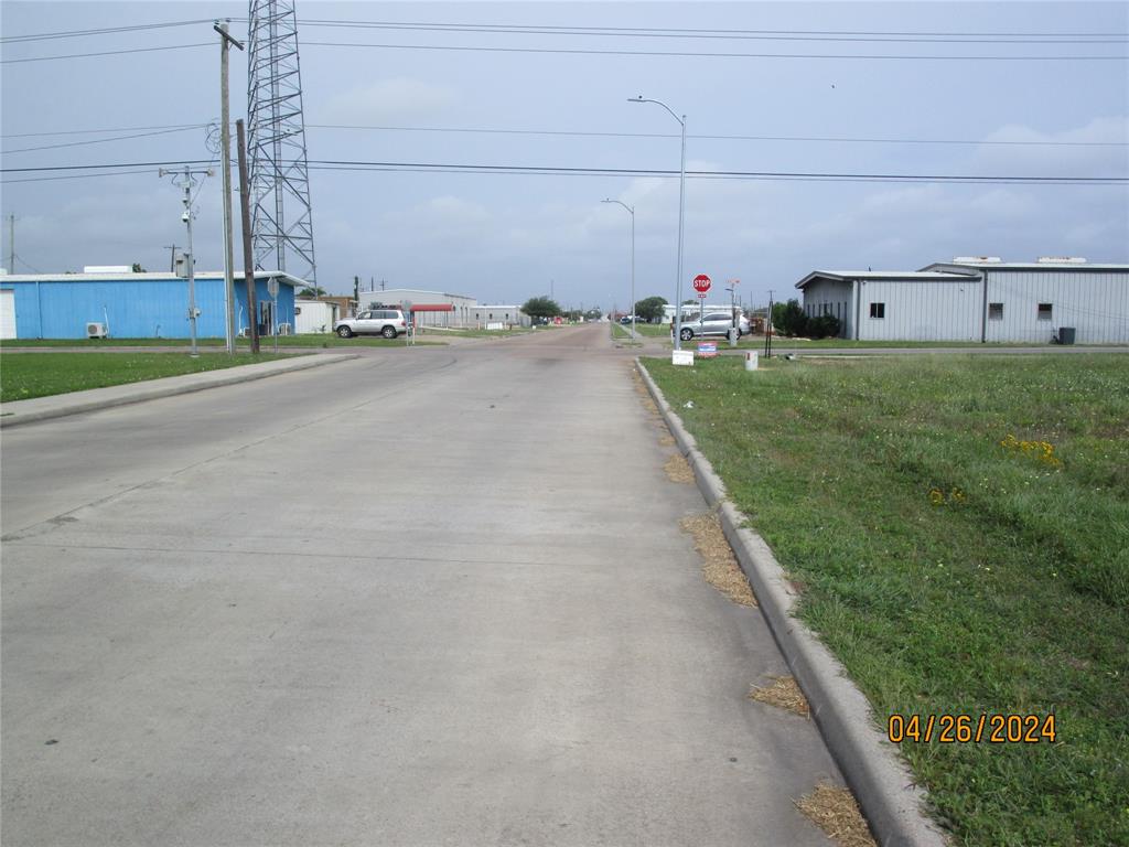 Skinner Street, Freeport, Texas image 6