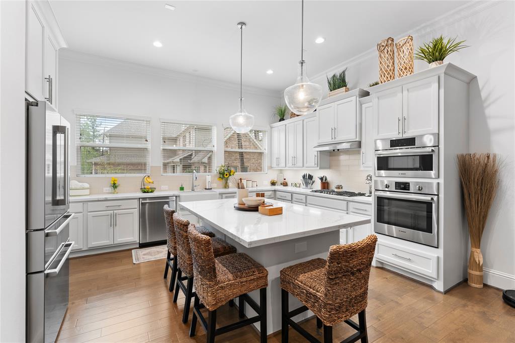 106 Golden Eye Court, Montgomery, Texas image 2