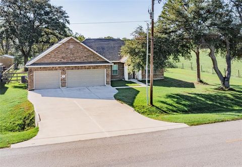 A home in Angleton