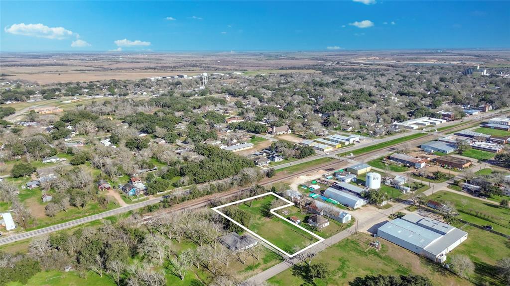 462 W Main Street, Eagle Lake, Texas image 9