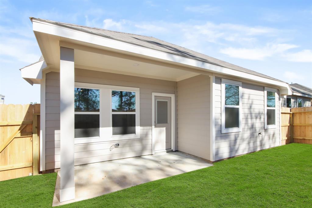 1106 Kinsey Wilderness Lane, Conroe, Texas image 19