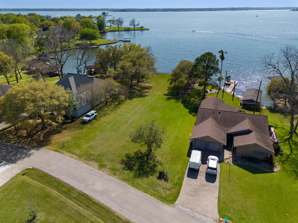 13476 Hawthorne Drive, Willis, Texas image 6