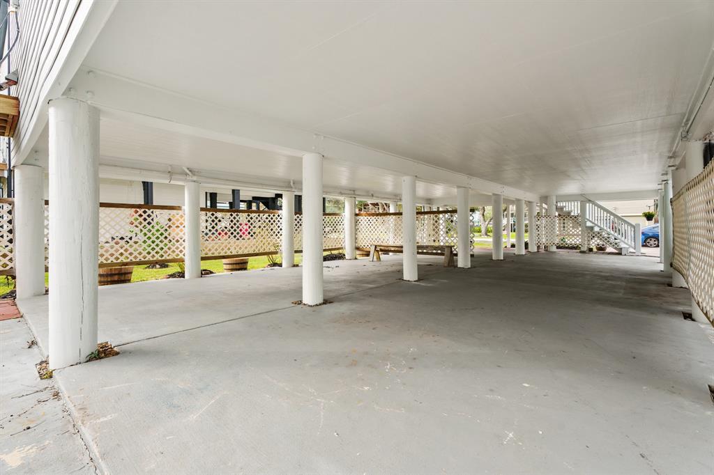 625 Pine Road, Clear Lake Shores, Texas image 3