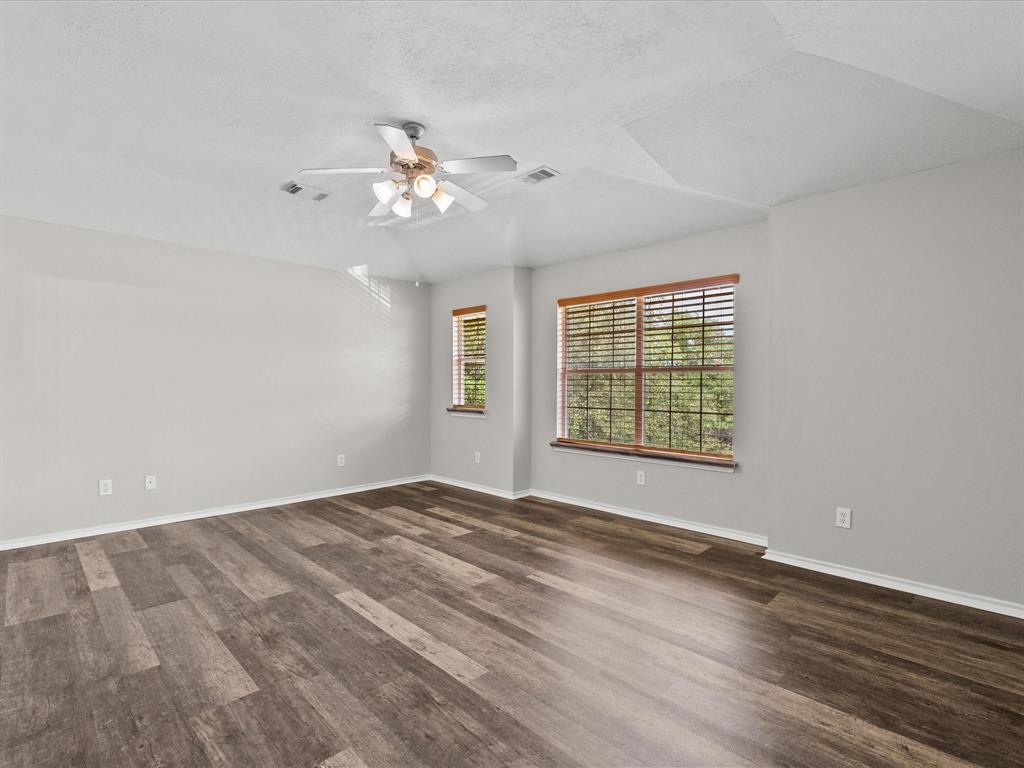 471 Folk Crest Lane, Dickinson, Texas image 17