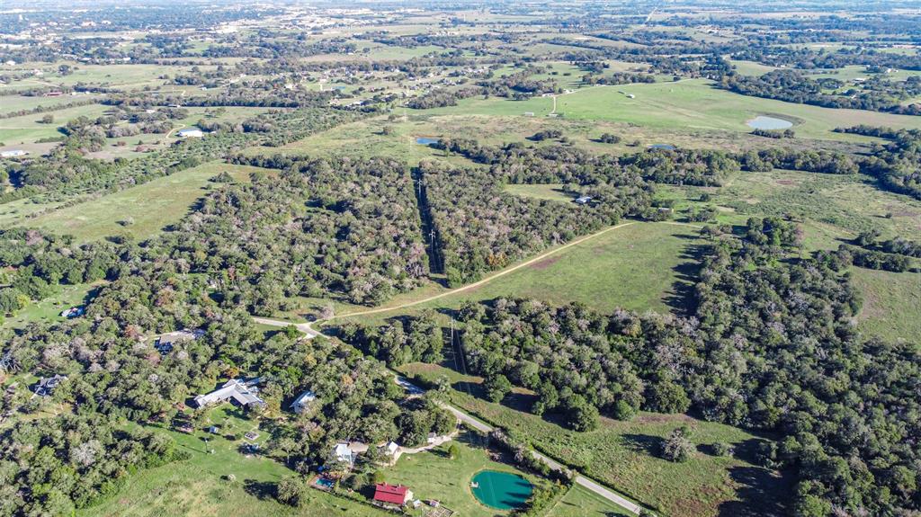 1253 S Berlin Road, Brenham, Texas image 9