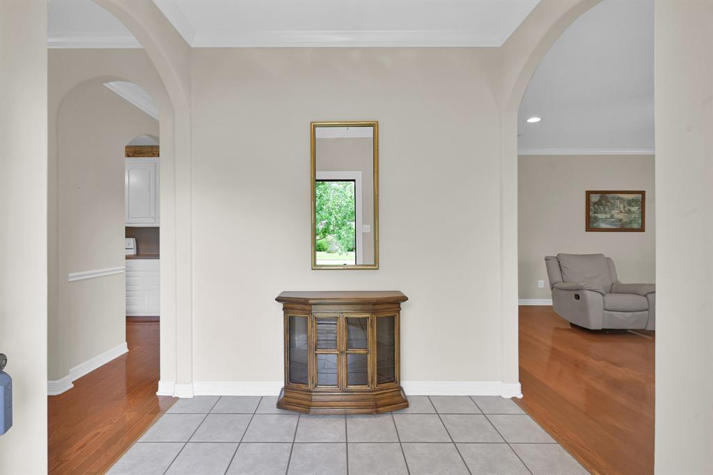 83 Mohawk Drive