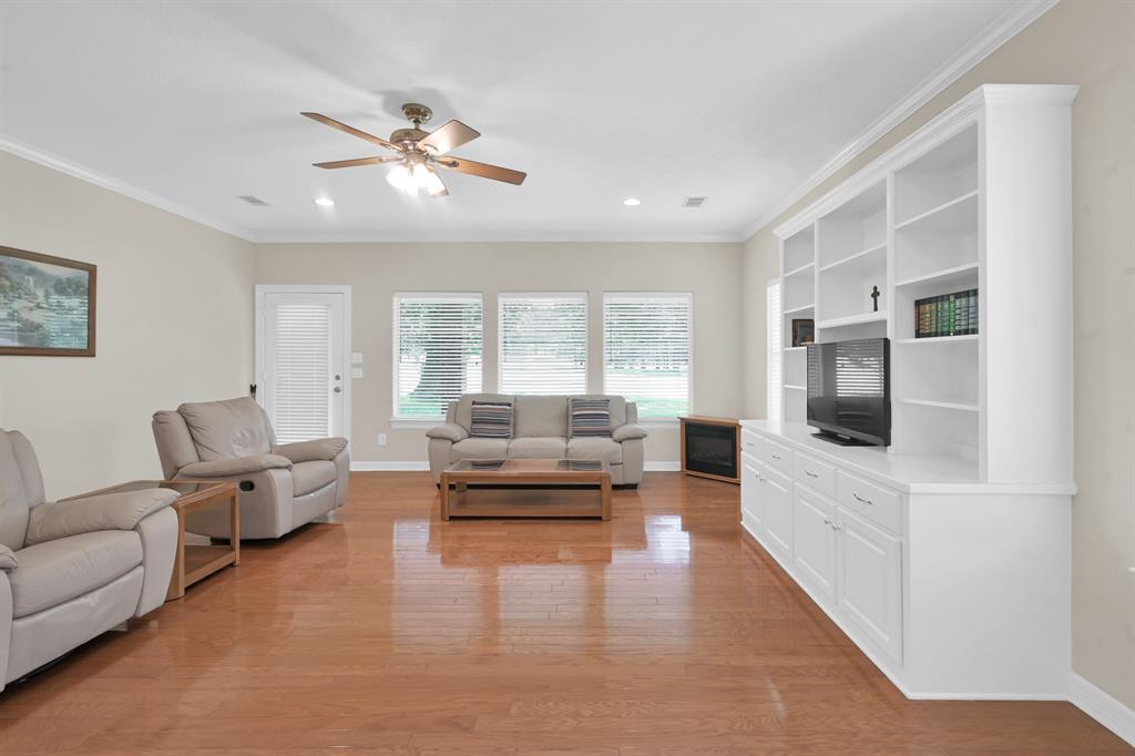 83 Mohawk Drive