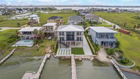Photo of 9208 W Bay Road, Galveston, TX 77554 (MLS # 32486392)