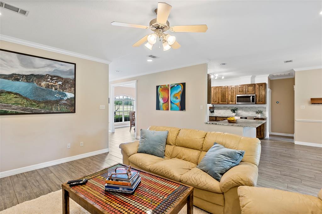 4086 Austins Crossing, Bryan, Texas image 10