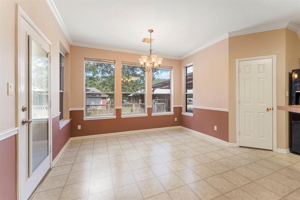 11534 Clint Parker Road, Conroe, Texas image 12