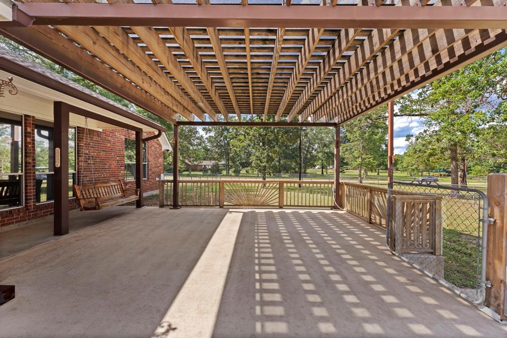 11534 Clint Parker Road, Conroe, Texas image 20