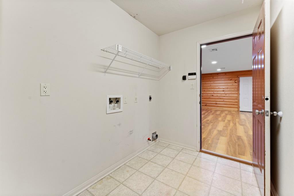 11534 Clint Parker Road, Conroe, Texas image 16