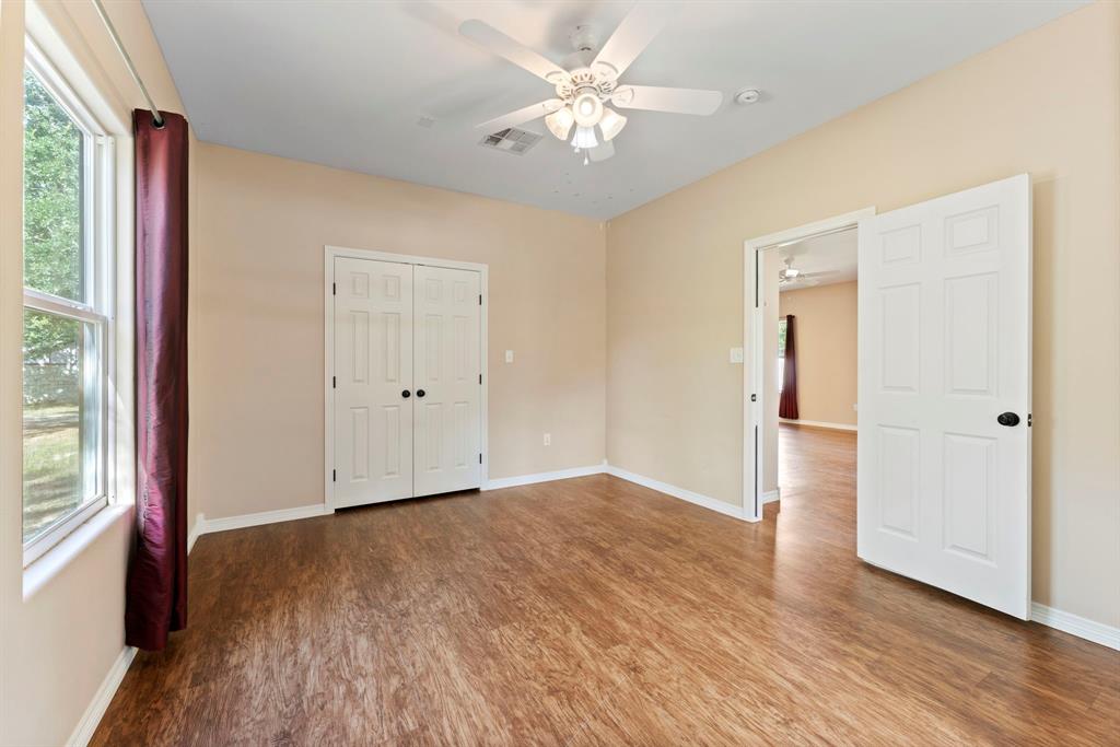 11534 Clint Parker Road, Conroe, Texas image 38