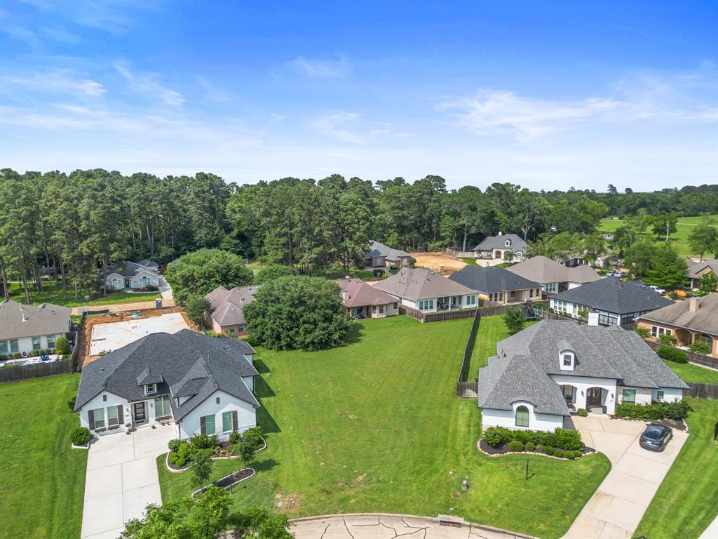 71 Camden Hills Drive, Montgomery, Texas image 1