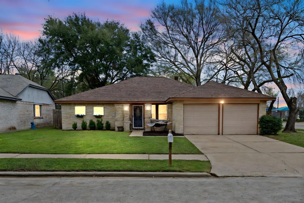 20302 Bridgedale Lane, Humble, Texas image 1