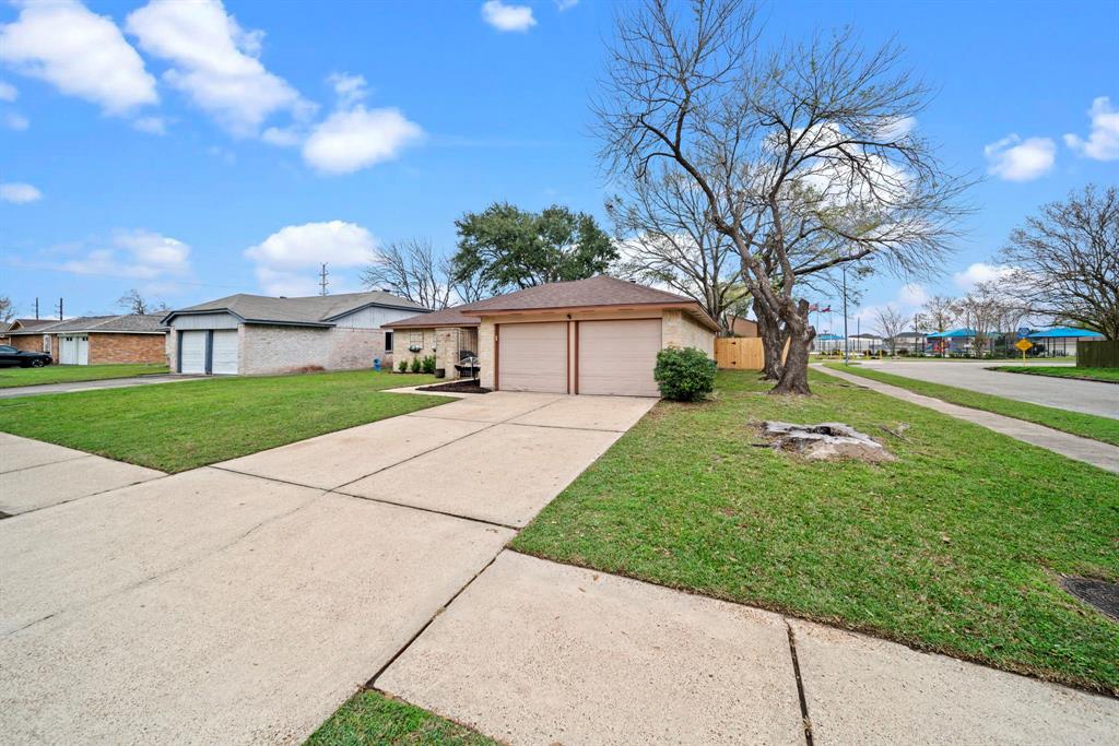 20302 Bridgedale Lane, Humble, Texas image 4