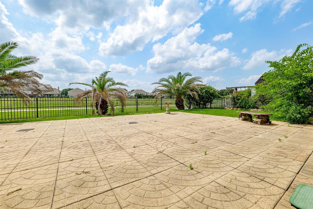 22215 Pacific Ocean Drive, Spring, Texas image 34