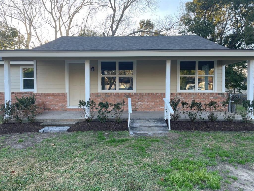 712 Roosevelt Street, La Marque, Texas image 1