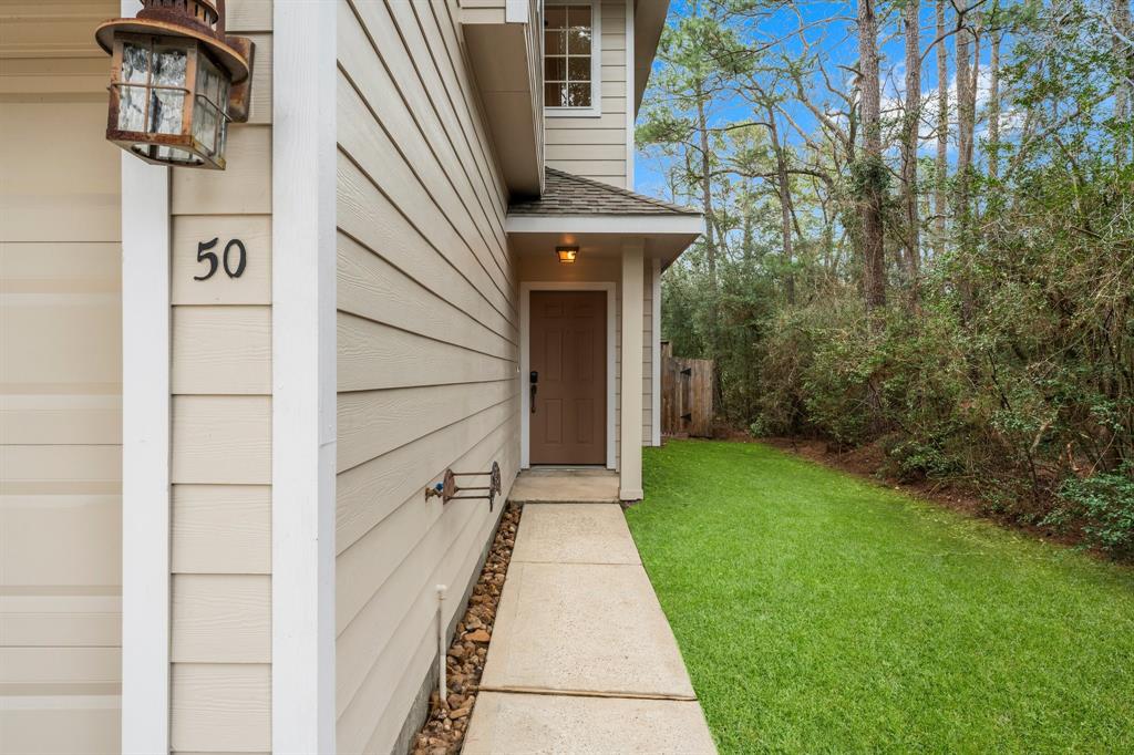 50 Leafstalk Court, The Woodlands, Texas image 3