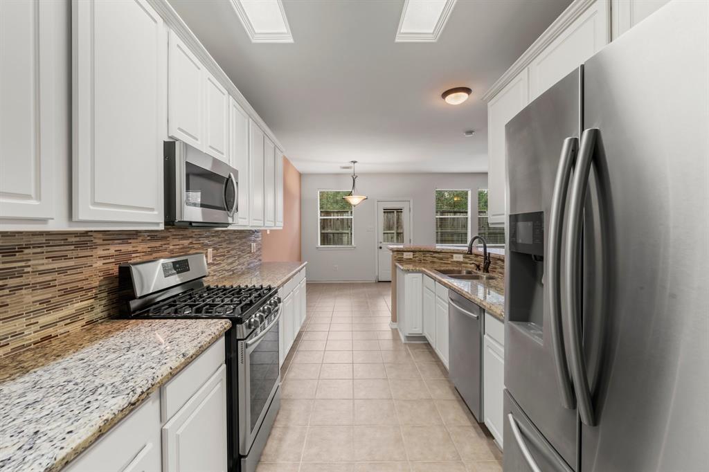 50 Leafstalk Court, The Woodlands, Texas image 11