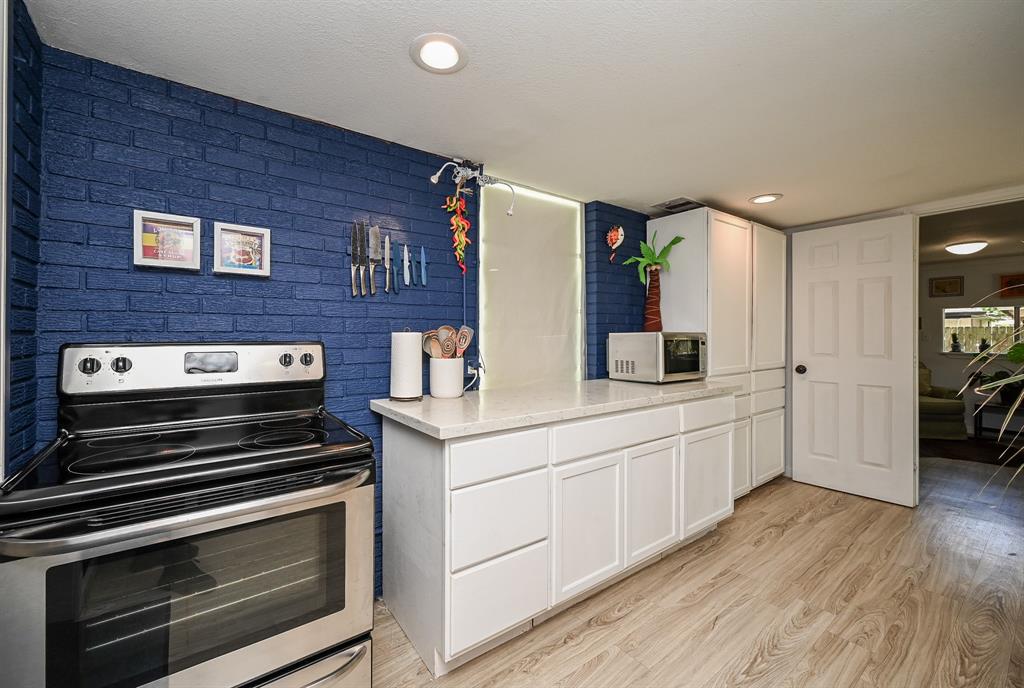 1470 E South Street, Alvin, Texas image 13