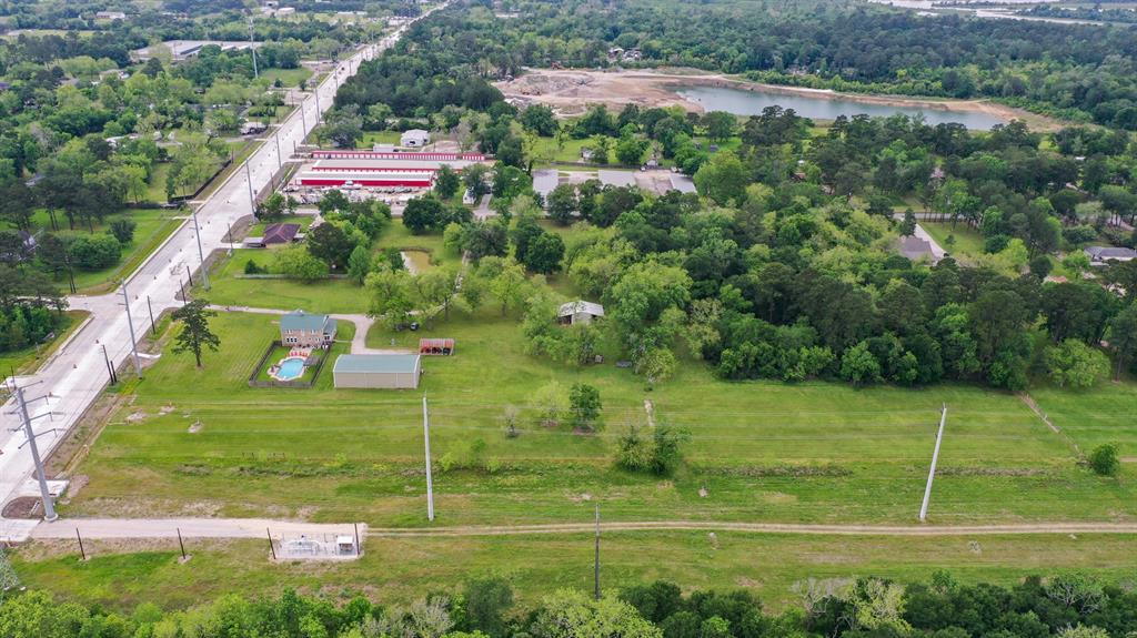 2222 N Main Street, Highlands, Texas image 8