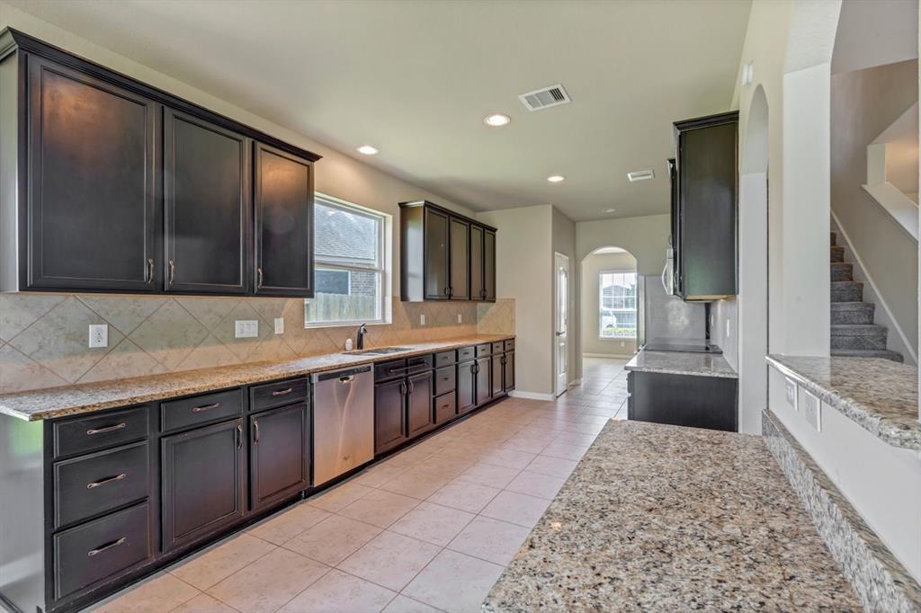 22931 Gentle Shadow Drive, Hockley, Texas image 20