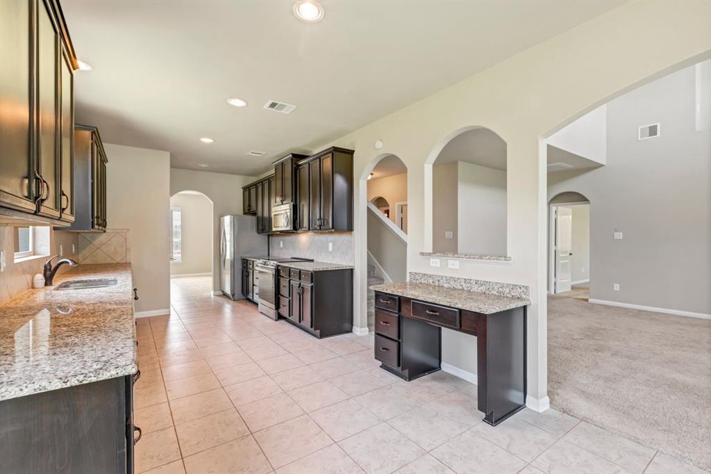 22931 Gentle Shadow Drive, Hockley, Texas image 19