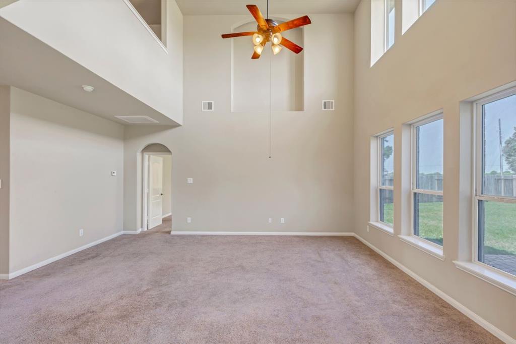 22931 Gentle Shadow Drive, Hockley, Texas image 11