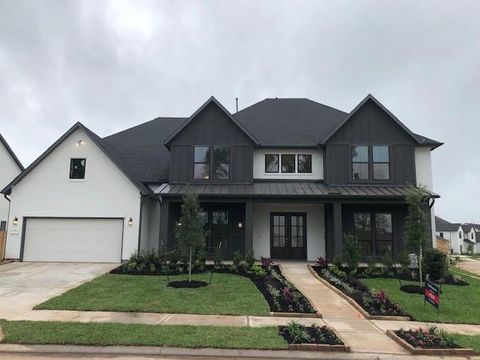 1235 Crown Forest Missouri City TX 77459
