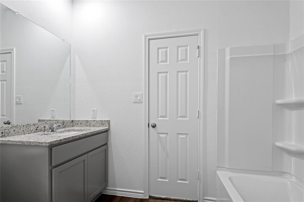 785 Westpointe Drive, Dayton, Texas image 4