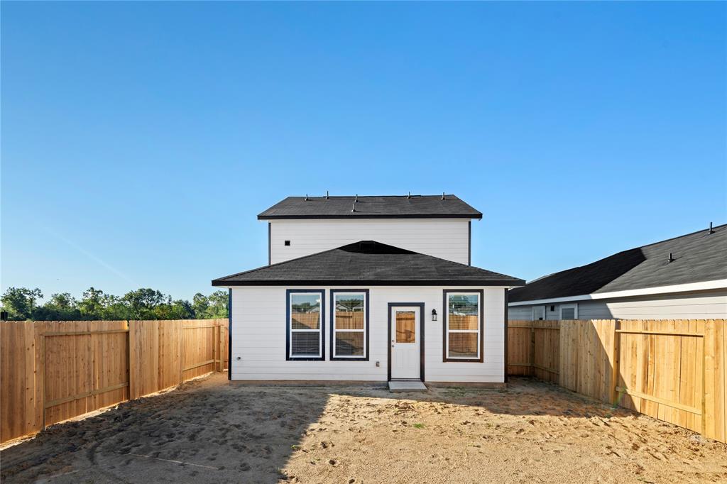 785 Westpointe Drive, Dayton, Texas image 3