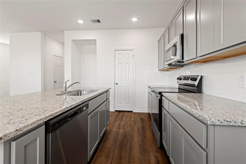 785 Westpointe Drive, Dayton, Texas image 19