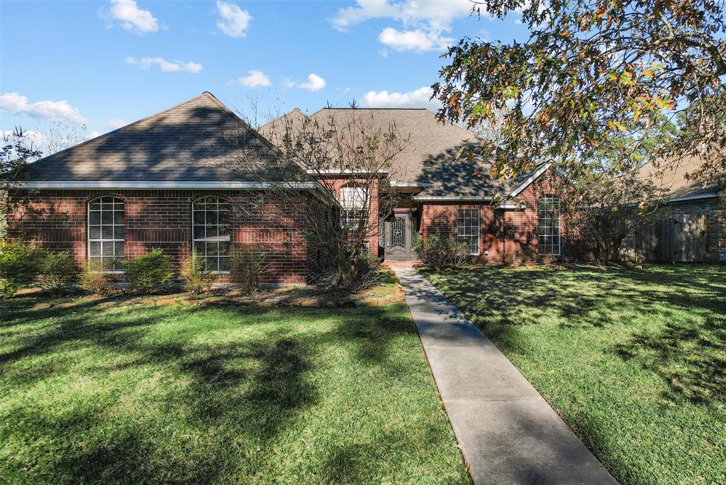 7803 Shelton Shadows Court, Humble, Texas image 27