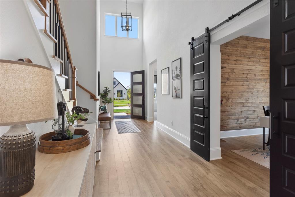 10520 Scarce Chaser Street