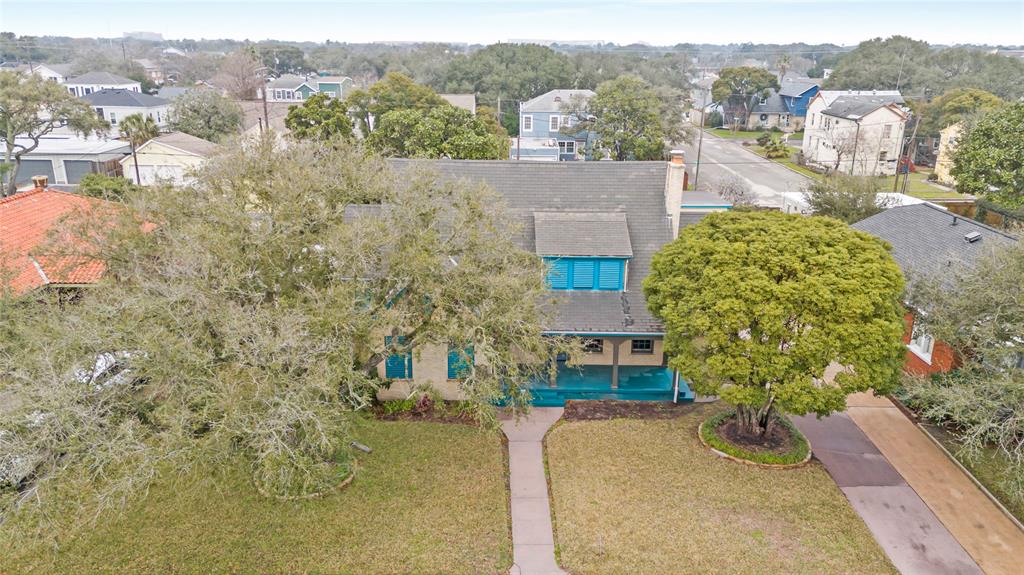 5012 Woodrow Avenue, Galveston, Texas image 2