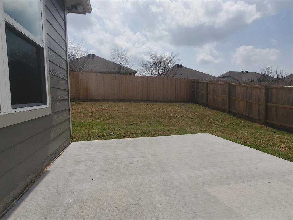 1408 Lake Ridge Drive, Brenham, Texas image 19